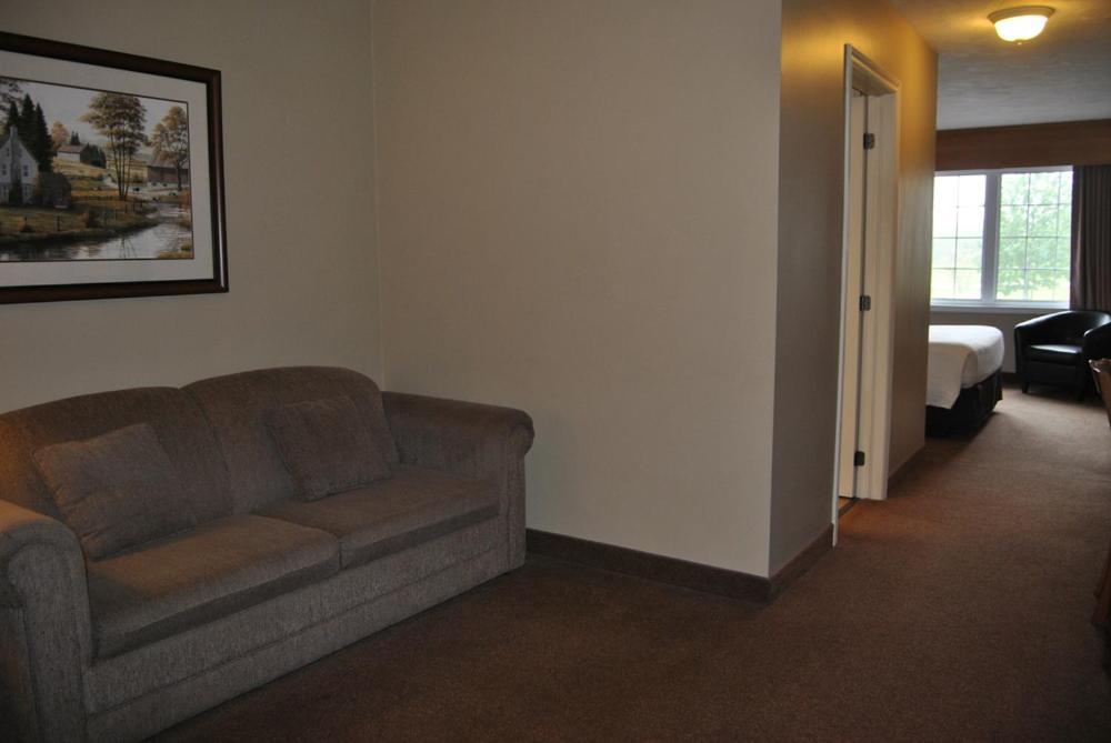 Auberge Bouctouche Inn & Suites Eksteriør bilde