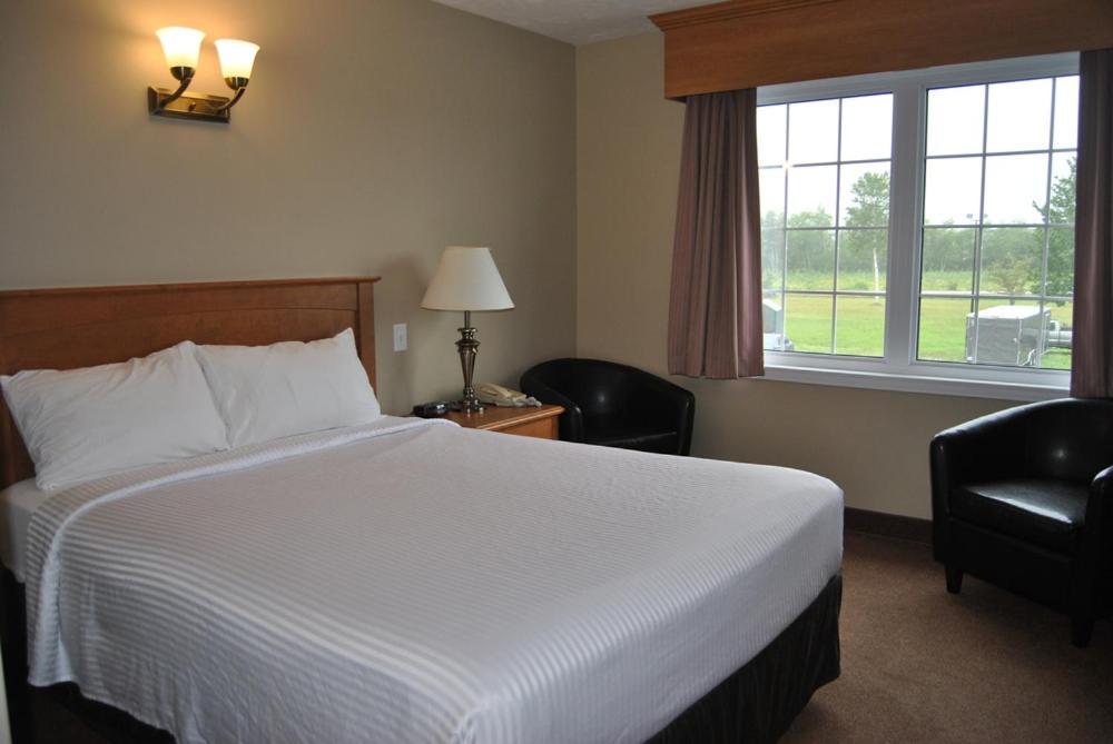 Auberge Bouctouche Inn & Suites Eksteriør bilde